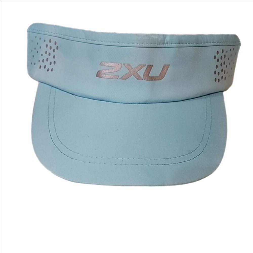 2XU Sky Blue Athletic Visor